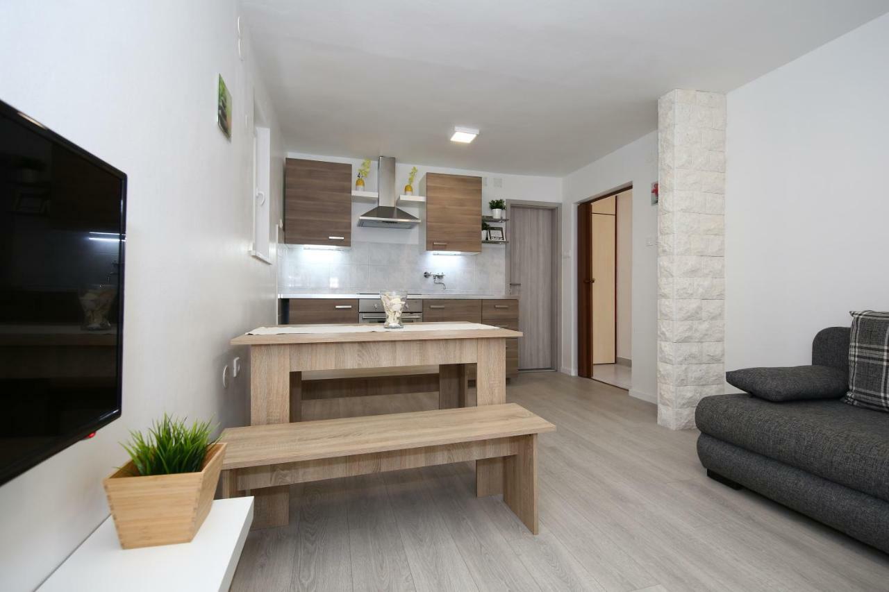 זאדאר Apartman Antonio מראה חיצוני תמונה